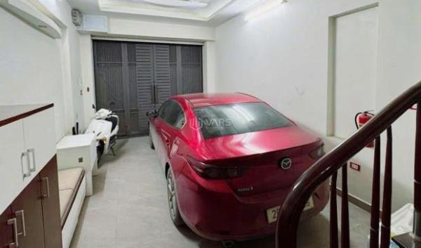 Cho thuê nhà ngõ ô 🏦 tô Nguyễn Khang, Cầu Giấy, 65m2, 5 tầng, 24 triệu.