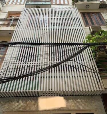 Chủ cho thuê Nhà trong hẻm 50m²