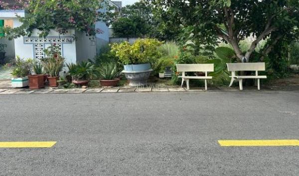 Chủ cần bán Đất nền riêng lẻ 242m²