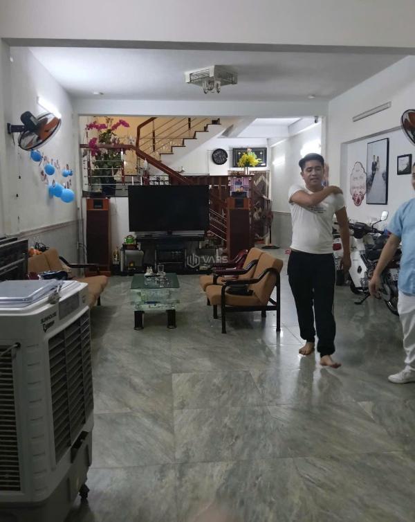 Bán nhà 🔥 2 tầng lửng vip trước công viên hoà xuân ,đà nẵng