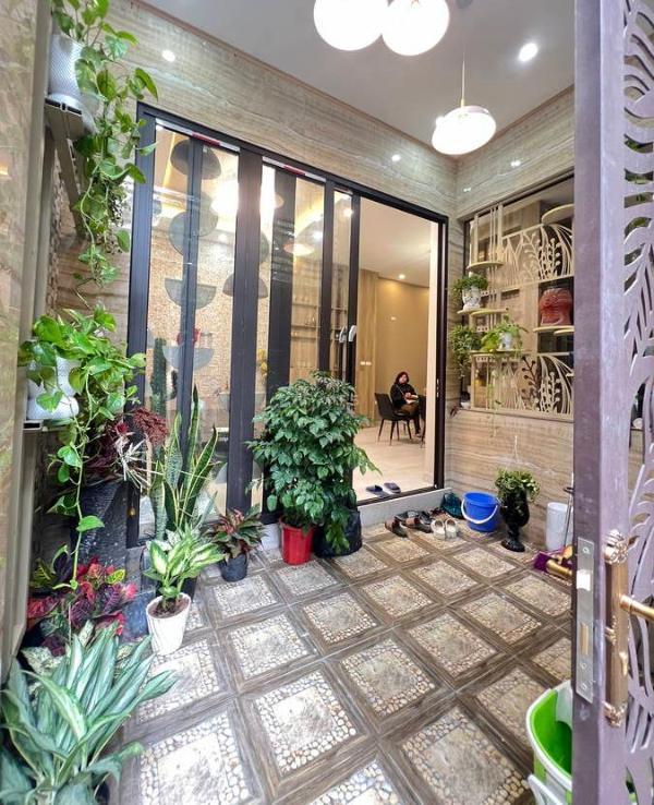 Hiếm ☘ nguyễn văn cừ ô tô đỗ cửa full nội thất 51m2, 5 tầng. mt 6m, 11.9 tỷ