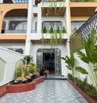 Cần bán Nhà trong hẻm 162m²