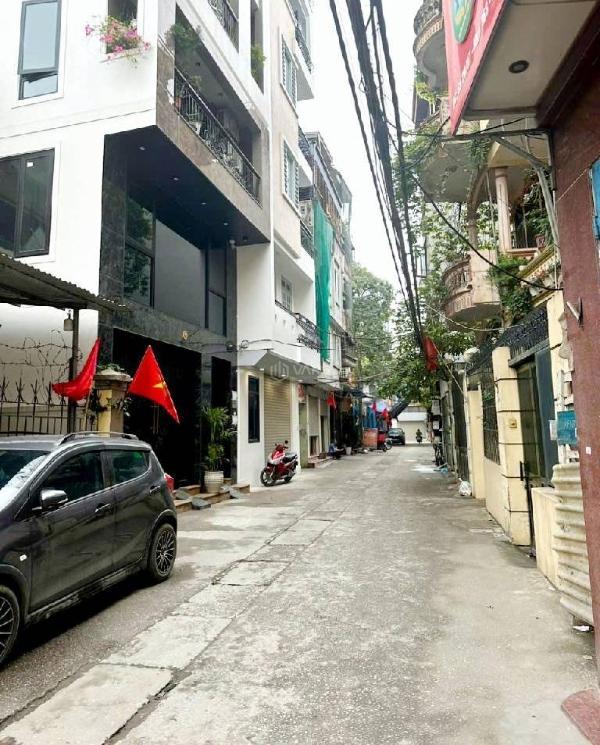 Cần bán Nhà trong hẻm 63m²