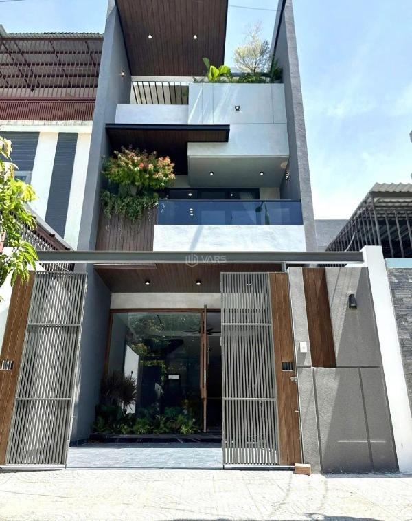 Bán nhà 3 tầng -full 🌊 nội thất đường hoà phú 3,hoà minh,đà nẵng