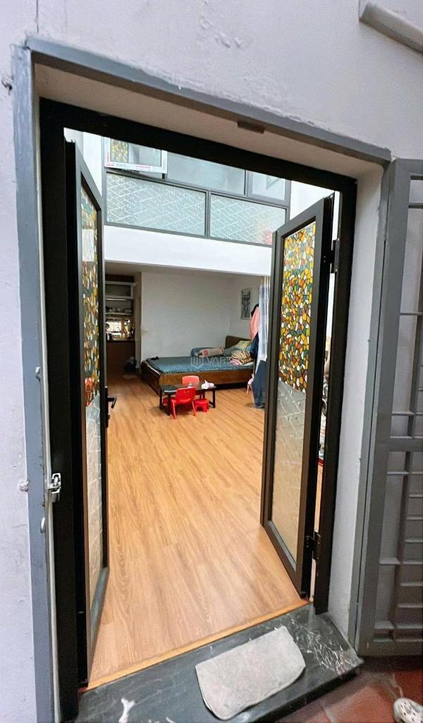 Bán gấp giá rẻ tâ khai nhà mới 15m/25m, 1.5 tầng, mặt tiền 3.2m, 1.1 🌊 tỷ hoàng m