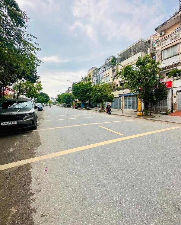 Bán nhà văn phú - 🏘️ nhà đẹp lung linh - mercedes tránh nhau - 70m2 chỉ 20.5 tỷ