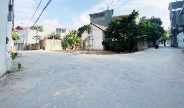 Bán lô góc hai mặt tiền Trại Thuỷ, Liên 🔥 Bảo, Vĩnh Yên lh_09876*****