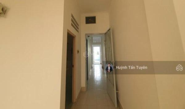 Cho thuê nhà mặt tiền kinh doanh ngay vòng xoay Hậu 🏡 Giang, 50 triệu, 4.3 x 25m, 5 tầng, vi