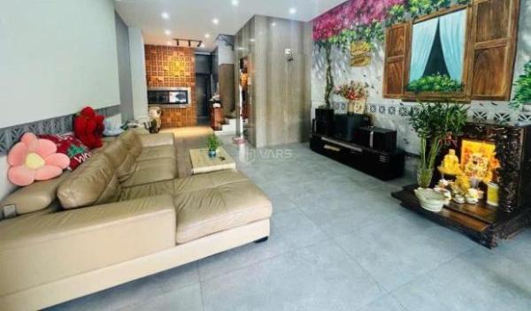 NHÀ 5 TẦNG CÓ THANG MÁY CỰC ĐẸP - ĐƯỜNG ĐÔNG GIANG 10M5 - KỀ GÓC CÁCH CẦU RỒNG VÀI 🏬 BƯỚC