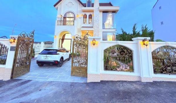 Chủ cần bán Biệt thự nghỉ dưỡng 220m²