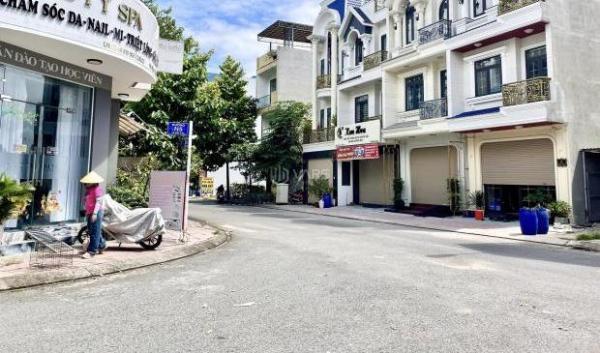 NHÀ ĐẸP 3 tầng 🏚️ - Căn góc khu nhà ở thương mại PHÚ HỒNG THỊNH 9 Phường Đông Hòa TPHCM