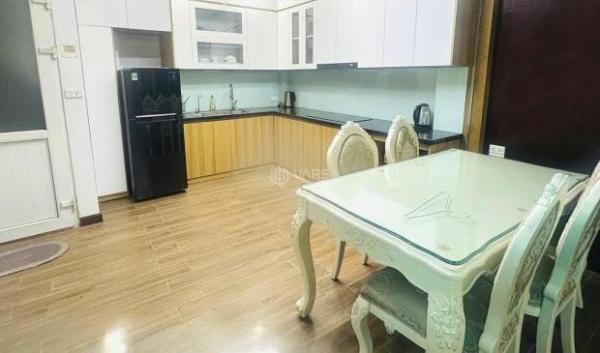 Cho thuê nhà 💥 ô tô Lạc Long Quân, Tây Hồ, 50m2, full nội thất, 4 ngủ, 20tr