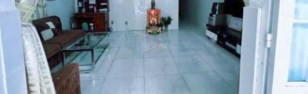 Chủ cần bán Nhà mặt phố 97m²