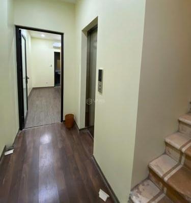 Nhà phố Ngọc Hà, Ba Đình, hơn chục 🏬 tỷ căn nhà 58m2 x 6 tầng thang máy kinh doanh!!!