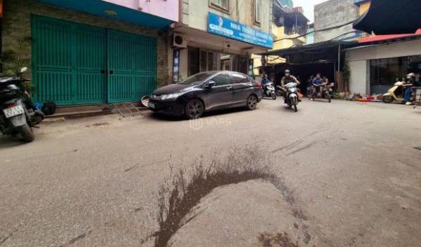 CHỈ 6 TỶ CÓ NGAY NHÀ LINH QUANG - ĐỐNG ĐA - -LÔ GÓC- GẦN HỒ 🏢 - DT 30M2-MT 4,2M