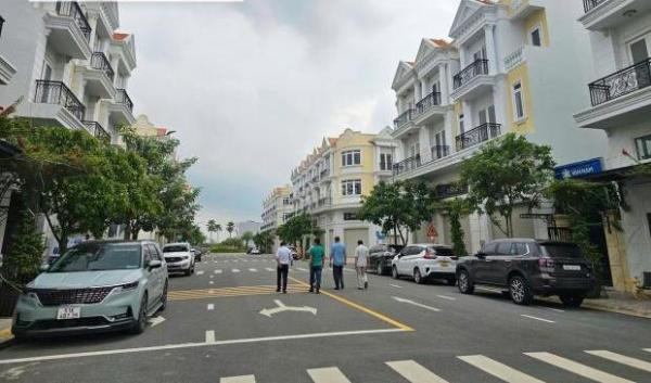 Bán biệt thự đẹp tại Xã Long 🏬 Thọ, Nhơn Trạch, Đồng Nai, 9,39 tỷ, 110m2