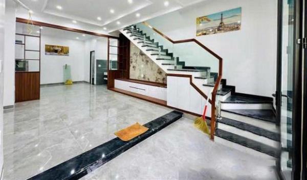 xây mới 3 tầng Thiên lôi , ngay sát khu Tái định cư A 🏬 51 - lê chân