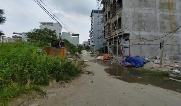 Bán 62,3 m2 đất dịch vụLai Xá trong khu đô 🏠 thị Hinode Royal park (0915******)