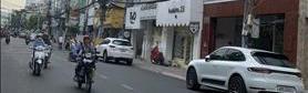 Cho thuê nhà mặt tiền đường huỳnh văn bánh, phú nhuận tiện ở và kinh doanh với 7pn, 8wc 🏚️ và 1 mbkd