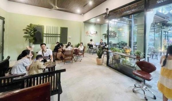 🍀🔜Cho thuê 🏘️ mặt bằng sẵn mô hình quán cf sân vườn rộng thoáng - Ngang 9m