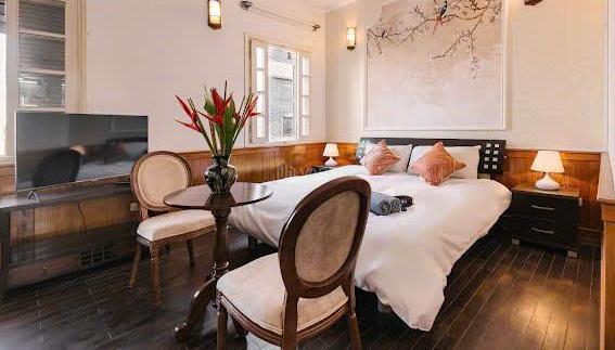 Bán Biệt thự ngõ 310 Nghi Tàm, ☘ đang làm Homestay 100m2 MT 6.6m xây 5 tầng chỉ 21,x tỷ