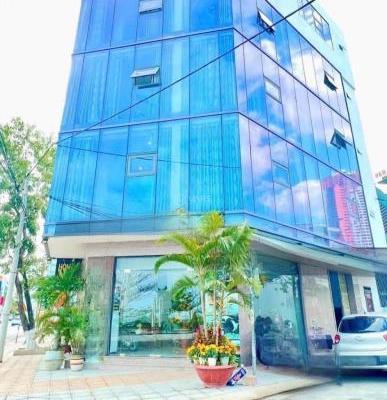 BÁN NHANH TÒA NHÀ PHỐ 🏘️ LÔ GÓC KINH DOANH NGHỈ DƯỠNG VIEW BIỂN PHẠM VĂN ĐỒNG NHA TRANG GIÁ