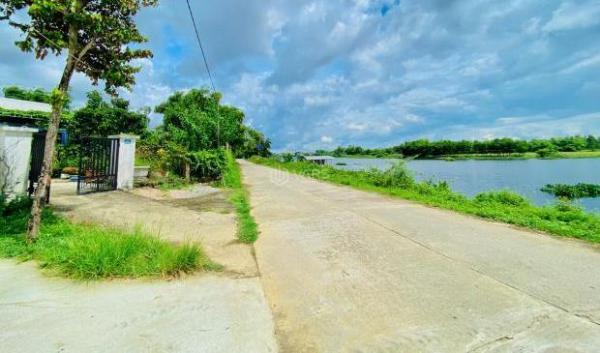 Bán lô đất ngang 10m làm biệt thự nhà vườn -Nằm ven sông Thu Bồn - Đường 🏠 bê tông 6m .