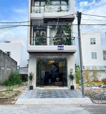 Thanh toán 🏬 400 triệu có ngay căn nhà 3 tầng ngay Đinh Đức Thiện