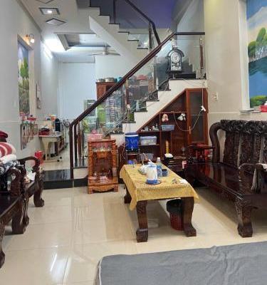 Bán nhà 🏘️ 2 Tầng Dĩ An,SHR đường nhựa 2 ô tô tránh,gần chợ,giá rẻ