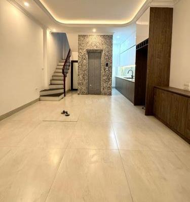 Bán nhà riêng 6 Tầng, Thang Máy,4PN, 4WC, 38m2 tại Hồ Tùng Mậu, Mai 🆘 Dịch, Cầu Giấy,Hà Nội