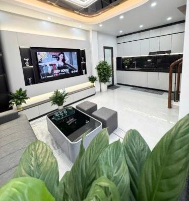 SIÊU PHẨM VÕNG THỊ TÂY HỒ - CHỈ 6 TỶ ĐỒNG CÓ NGAY NHÀ 🆘 5 TẦNG SẴN Ở