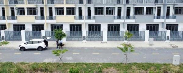 NHÀ ĐẸP – 🏠 GIÁ TỐT – VỊ TRÍ ĐẮC ĐỊA