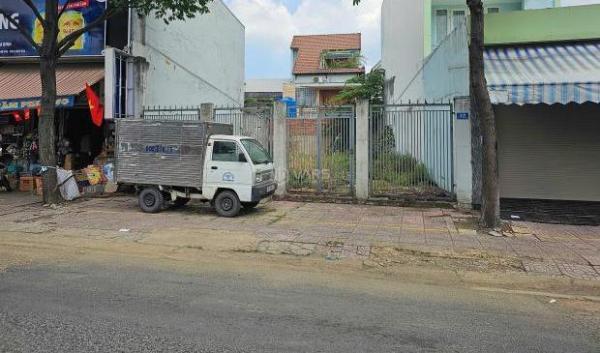 Bán đất mặt tiền 🏤 Nguyễn Thành Phương, P. Thống Nhất, Biên Hòa: 9 x18, giá 12 tỷ.