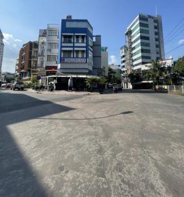 HXH sát Q1 - 🔥 ngang 5.5*18 nhà 3 tầng sát mặt tiền đường tiện làm vp công ty