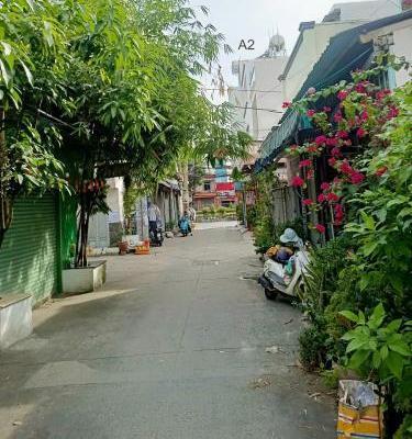 Cần bán gấp nhà 81m²- ☘ 3 tầng - hẻm ô tô Trường Chinh – Phan Văn Hớn, Q.12, giá chỉ 4.45 tỷ