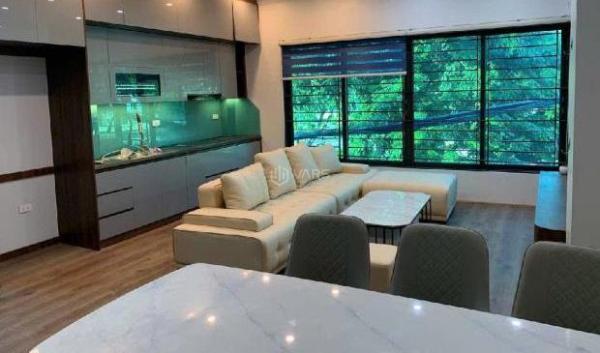 Bán nhà mặt phố Việt Hưng, P. Việt Hưng, TP HN. DT: 85m2, MT: 5m, Vỉa hè 🏠 hai bên.