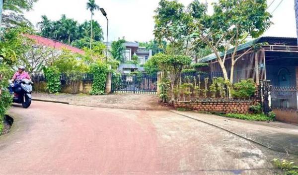 Đất trung tâm BMT hẻm 268 Nguyễn Công Trứ đi đâu cũng tiện 🏦 làm gì cũng tiện