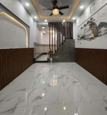 Bán nhà 2 lầu đúc, 🏘️ Cao Xuân Dục P12-Q8, gần cầu Chà Và