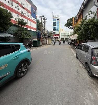 BÁN NHÀ ĐẸP ĐỘC LẠ PHỐ NGUYỄN VĂN CỪ, LONG BIÊN- 56m, Ngõ nông, Ô 👍 tô đỗ gần cửa – Hơn 11