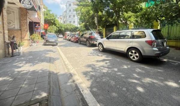 Bán Nhà Phố Trạm 90m2, MT 5m, Vỉa Hè, Ô Tô Tránh, Kinh Doanh, Dòng Tiền Nhỉnh 🏦 26 Tỷ