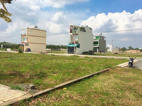 LÔ GÓC CẠNH CÂY XANH – ĐẸP NHẤT ĐƯỜNG 18 – KDC NGỌC LONG (DRAGON PEARL)