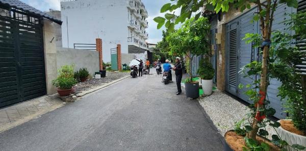 Bán Đất nền riêng lẻ 1200m²