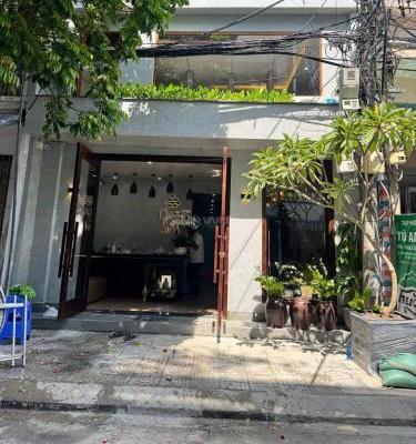 Cần bán Nhà mặt phố 66m²