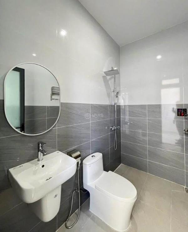 Nhà lầu gần ngay trung 🆘 tâm biên hoà (cũ)