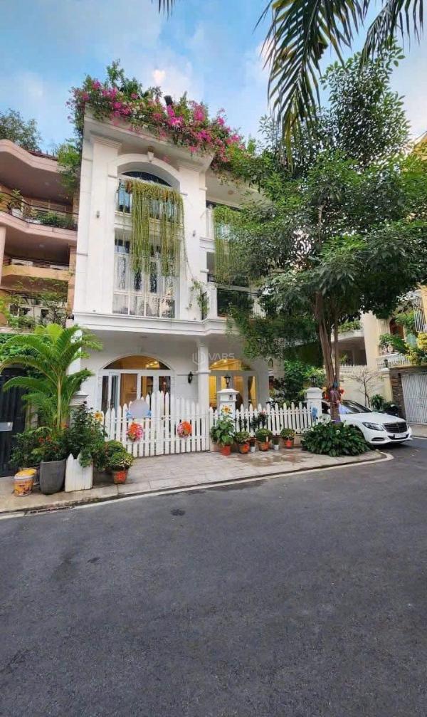 Cần bán Biệt thự nghỉ dưỡng 175m²