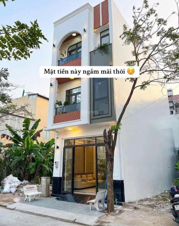 Chủ cần bán Nhà mặt phố 160m²