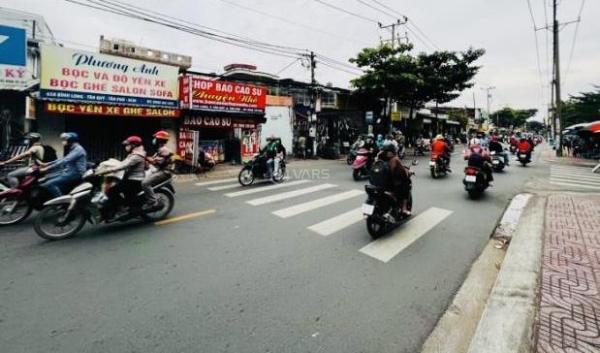 BÁN 🌊 NHÀ MẶT TIỀN TÂN PHÚ, 7.3x25M, NGAY NGAC TƯ TÂN KỲ TÂN QUÝ VỚI BÌNH LONG