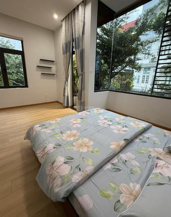 Bán nhà 3 tầng dt 95m2 đường 2 tháng 9 hải châu. nhà mới đầy đủ 💥 tiện nghi