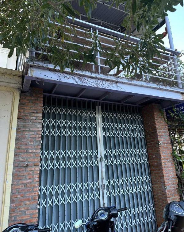 🔥 bán nhà 2 tầng, sổ hoàn 🏚️ công,vừa ở vừa kinh