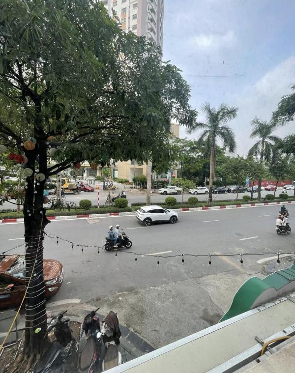 Đền lừ tân mai 53 m2, 4 💥 tầng, phân lô ô tô, mt rộng, vỉa hè, kinh doanh, 24.9 tỷ